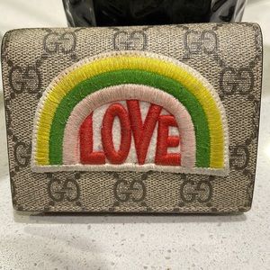 Gucci wallet
